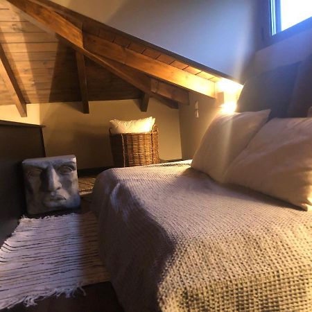 Luxurious Maisonette In The Countryside With A Pool カラブリタ エクステリア 写真